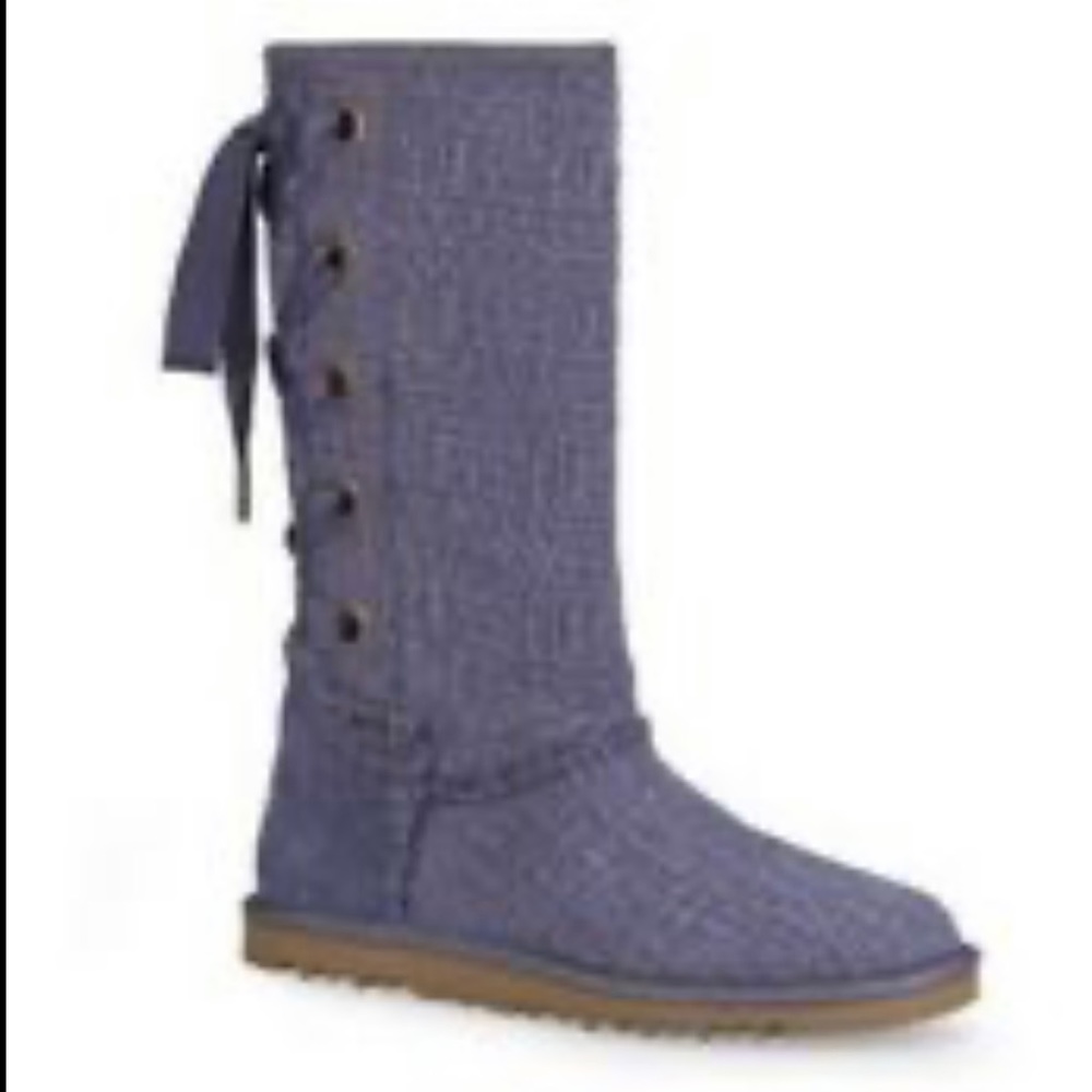UGG Lace-up heirloom boots